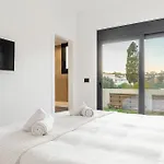Maison Du Jardin 2-bedroom Private Outdoor Jacuzzi Rhodes City