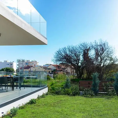 Lejlighed Maison Du Jardin 2-bedroom Private Outdoor Jacuzzi *