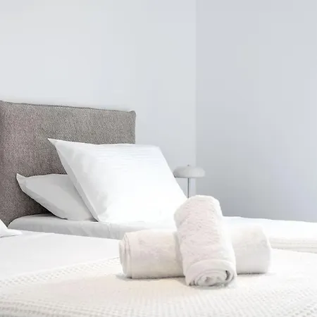 Maison Du Jardin 2-bedroom Private Outdoor Jacuzzi Lejlighed Rhodes City