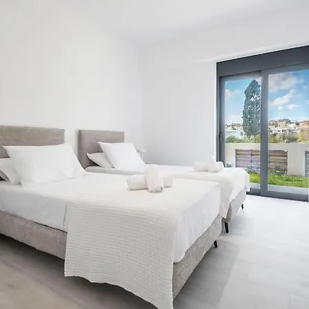 Maison Du Jardin 2-bedroom Private Outdoor Jacuzzi Rhodes City