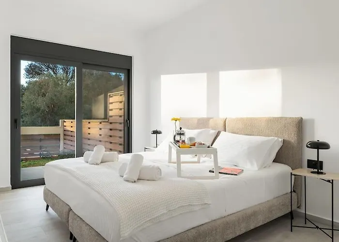 Apartamento Maison Du Jardin 2-bedroom Private Outdoor Jacuzzi Rhodes City