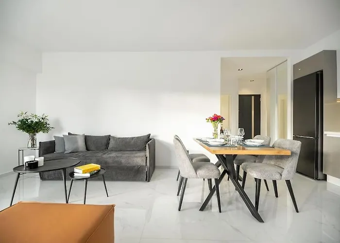 Apartamento Maison Du Jardin 2-bedroom Private Outdoor Jacuzzi Rhodes City