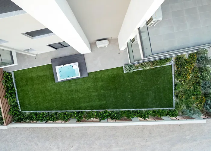 Maison Du Jardin 2-bedroom Private Outdoor Jacuzzi Апартаменты Родос